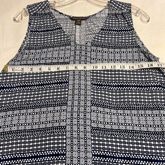 Tommy Bahama Sleeveless Blouse - Picture 5 of 6